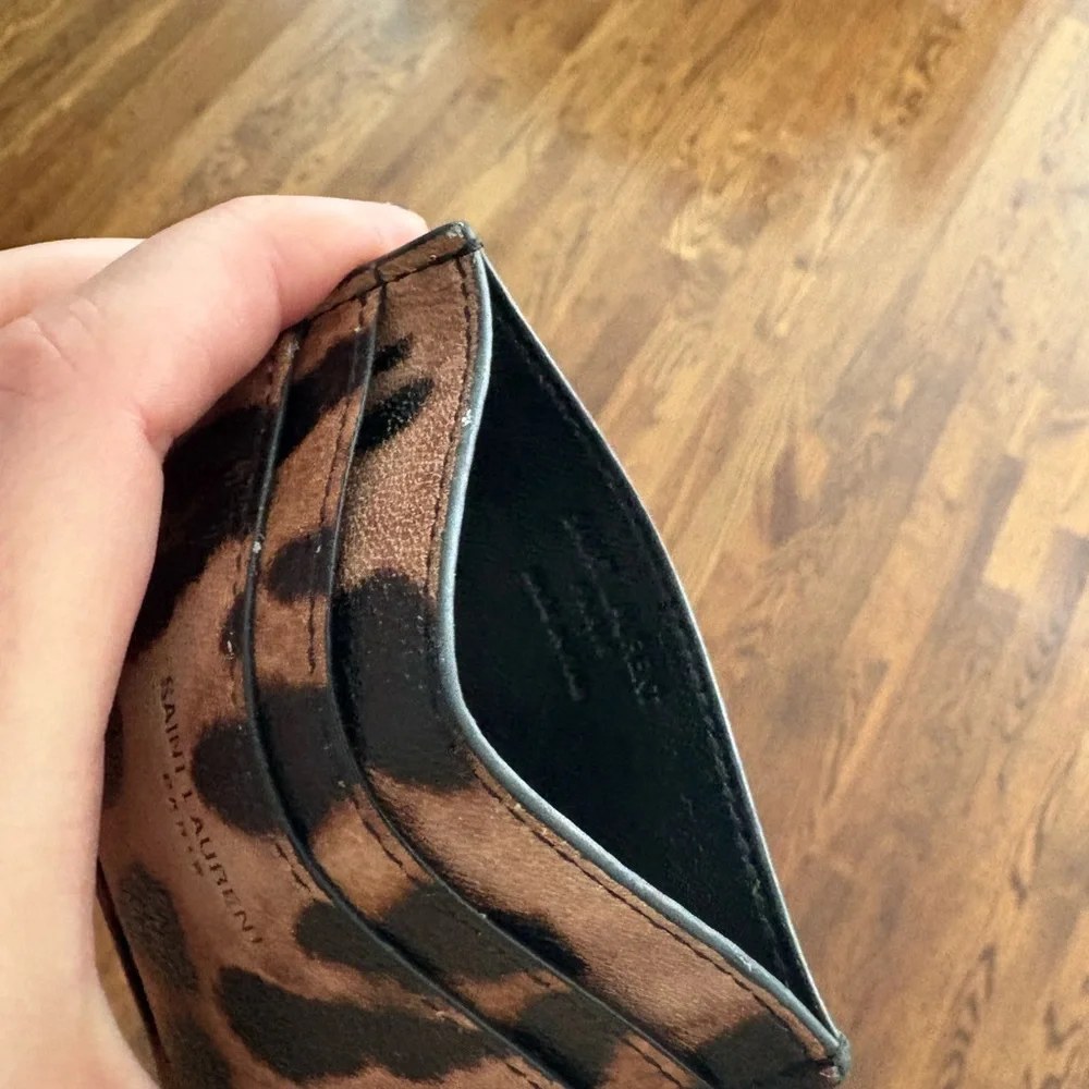 SAINT LAURENT  Calfskin Leopard Print Card Case Manto Naturale - Picture 4 of 6